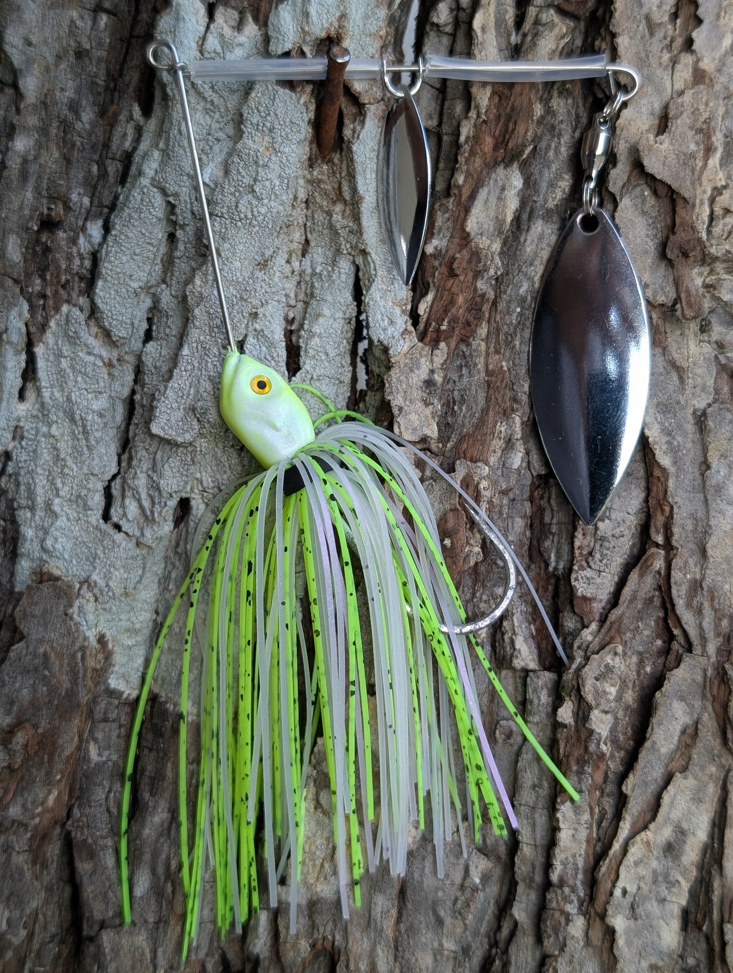 Chartreuse White